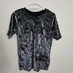 Forever 21 Black Velvet Men's Tee